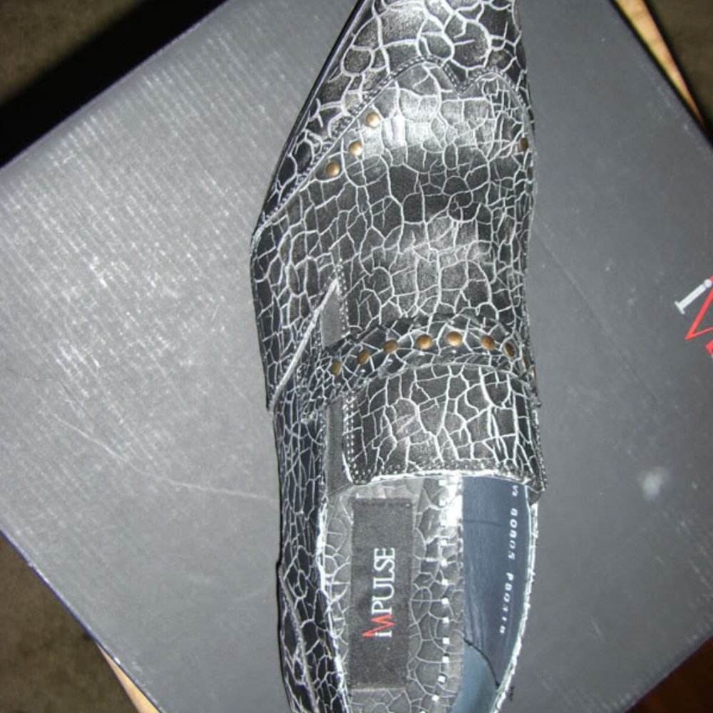 IMPULSE BLACK, CRACKED LEATHER SHOE SIZE 12 NEW VERY RARE